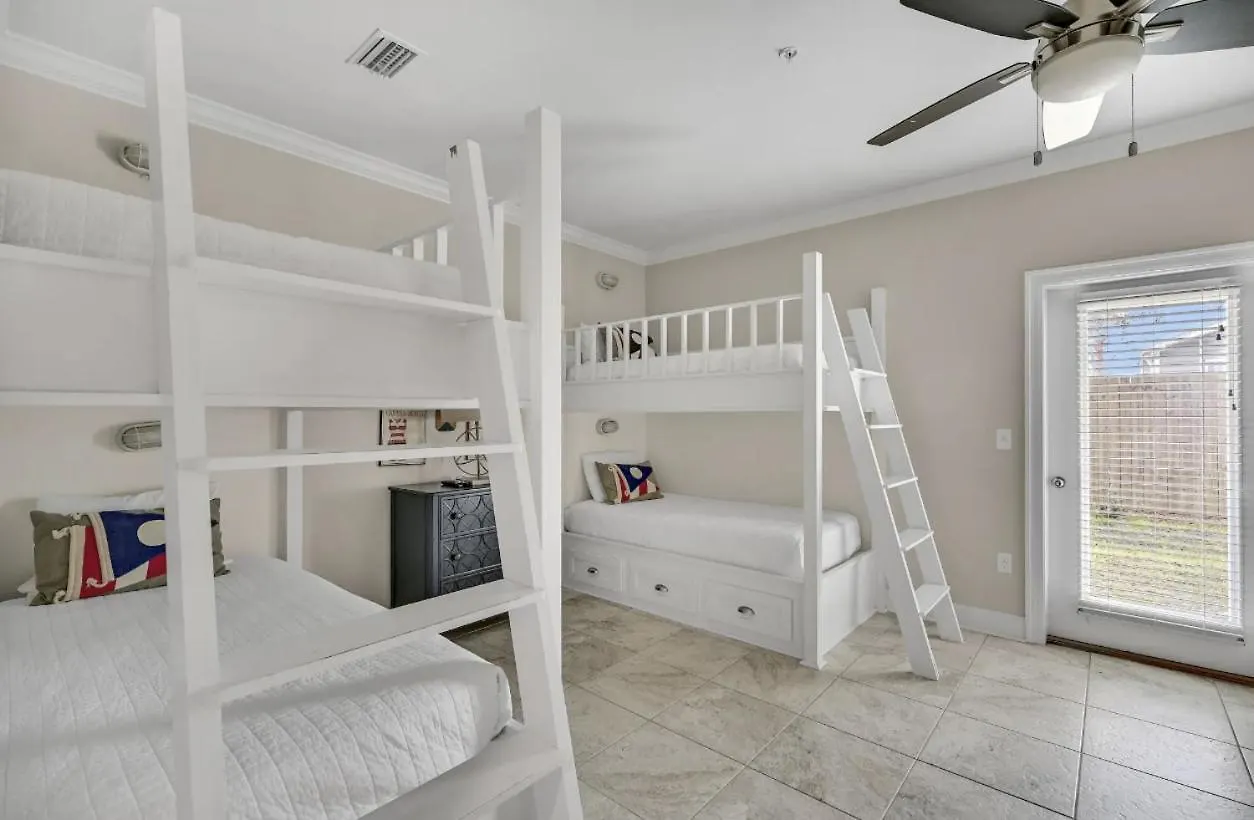 Drift Away In Miramar Beach Destin Holiday home